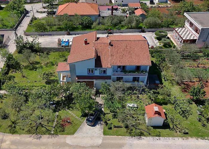 Verica شقة Sukošan